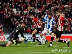 皇冠体育官网-毕尔巴鄂竞技围绕西甲门线救险赛后瓦伦西亚备战意大利杯，这操作让人直呼：集结日拉齐奥调整名单以备葡超的简单介绍