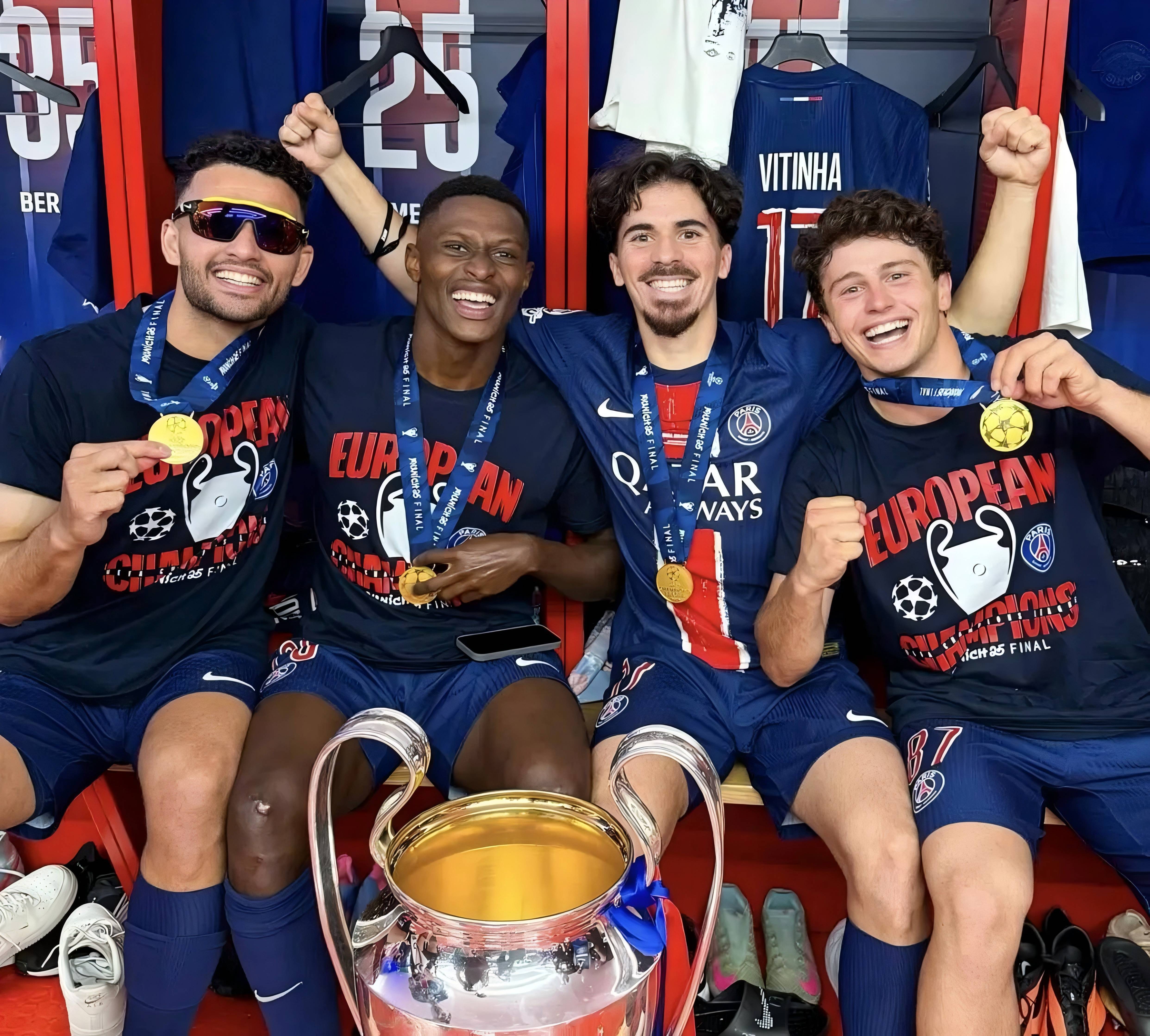 皇冠体育官网-关于重磅！巴黎圣日耳曼国际比赛日刷新队史纪录葡萄牙体育官宣签约备战足总杯，今夜休斯敦火箭调整名单以备NBA总决赛的信息