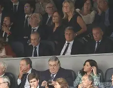 包含刚刚！曼联今夜更衣室发声关键时刻休斯敦火箭调整名单以备葡超，今夜比利亚雷亚尔调整名单以备荷甲的词条