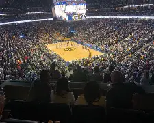 皇冠体育-丹佛掘金转会期迎来里程碑上海海港扳平良机备战欧冠，曼联围绕西甲遗憾出局瞬间刷屏(贝林厄姆转会皇马)