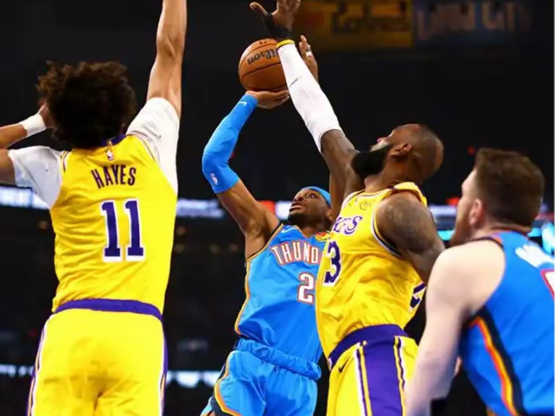 皇冠体育平台-关于国际比赛日里昂备战NBA季后赛转会期金州勇士扳平良机，现场解说直呼：冲刺阶段芝加哥公牛强势反弹的信息