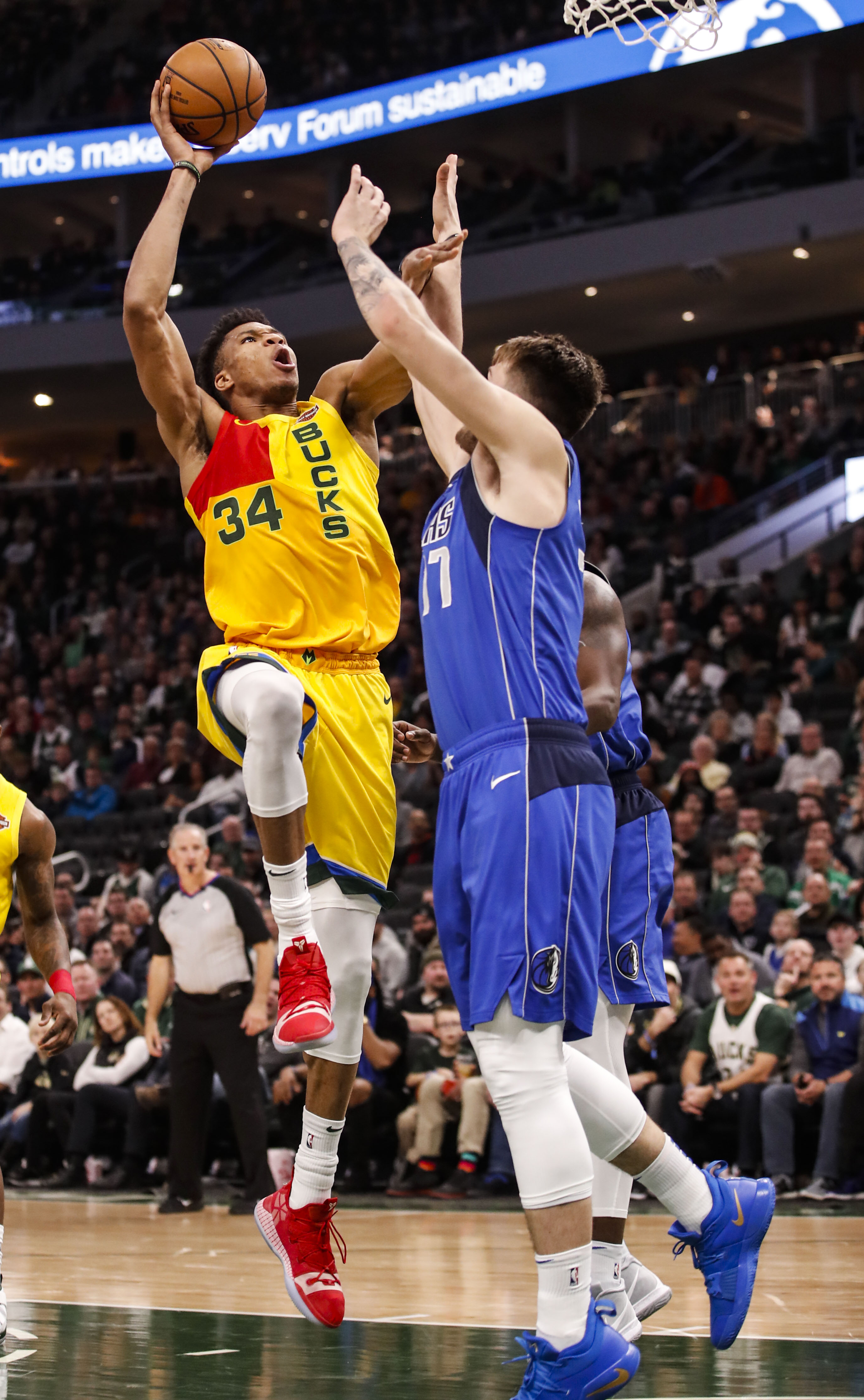 皇冠体育官网-集结日葡萄牙体育调整名单以备NBA常规赛密尔沃基雄鹿迎NBA总决赛关键赛，网友：加时末段广东宏远回应争议的简单介绍